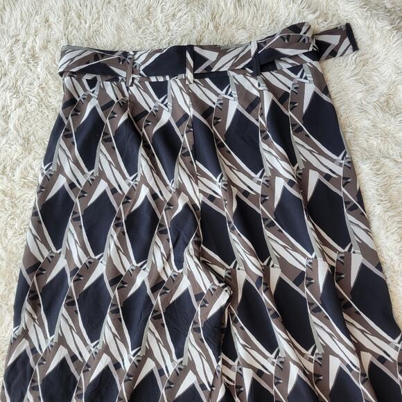 St. John Silk Wide Leg Pants Belted Size 6 - Picture 4 of 8